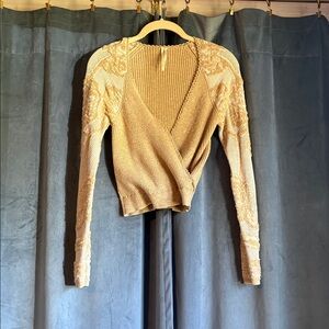 ANTHROPOLOGIE “Lace-Sleeve Sweater” Faux Wrap Sweater Top Size XS